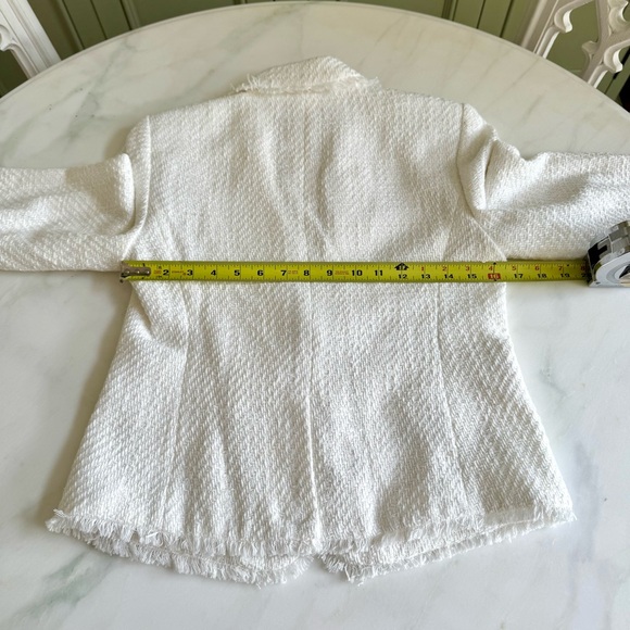 Ann Taylor The Newberry Blazer in Fringe Tweed White Sz 2 - Picture 10 of 11